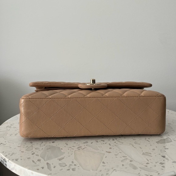 Chanel 19B dark beige caviar medium classic flap - Picture 8 of 15